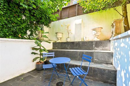 3 bedroom terraced house to rent - Photo 2