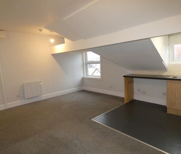 Hornby Road, Flat 7 - Photo 2