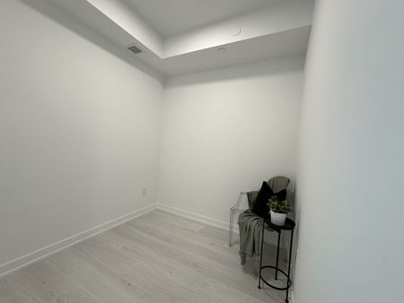 For Lease - 2501 Saw Whet Boulevard Unit# 226, Oakville, Ontario - Photo 4