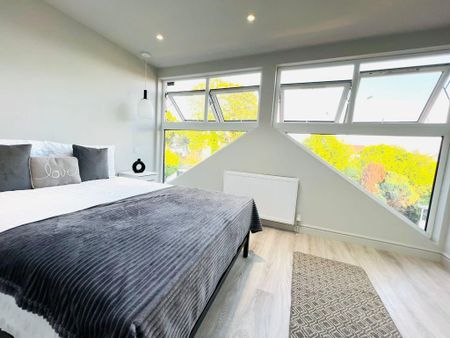 2 Bed Flat, Prince Road, SE25 - Photo 4