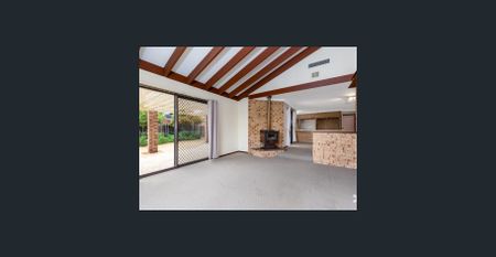 Perfect Family Home - Photo 5