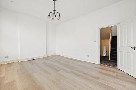 3 bedroom apartment to rent - Photo 5
