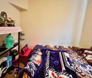 4 bedroom terraced house to rent - Photo 5