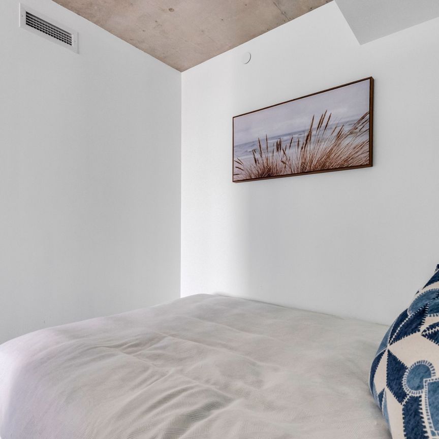 For Lease - 21 Lawren Harris Square Unit# 310, Toronto, Ontario - Photo 1