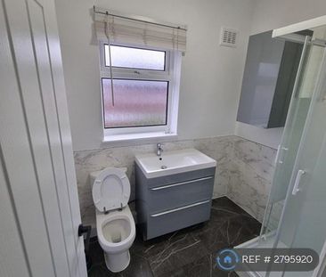 2 bedroom terraced house to rent - Photo 6