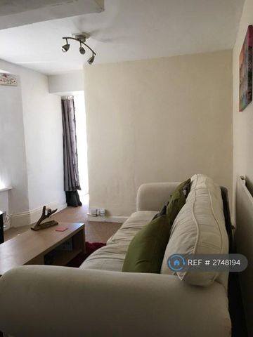 1 bedroom maisonette to rent - Photo 2