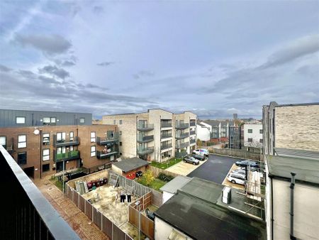 1 bedroom apartment to rent - Photo 2