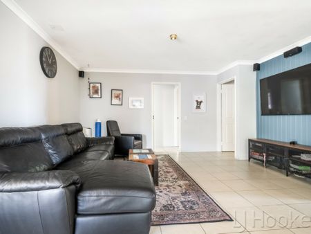 Spacious Elevated Family Home in Sought-After Mindarie - Photo 3