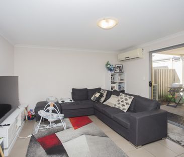 3X2 In Ideal Location! - Photo 1