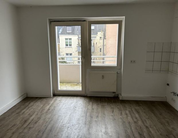 3 Zimmer mit Balkon für sportliche Mieter! - Foto 1