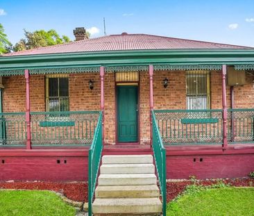 24 The Crescent, Penrith - Photo 5