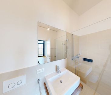 Kompakte 2-Zimmer-Wohnung mit tollem Ausblick aus der großzügigen L... - Photo 2