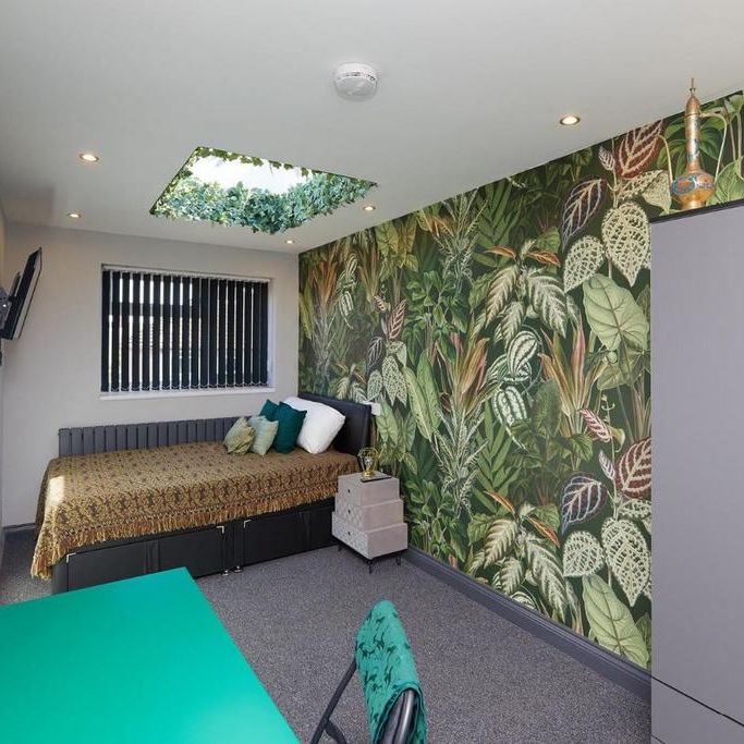 4 bedroom terraced house to rent - Photo 1