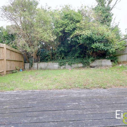 Queensway, Brighton, BN2 - Photo 1