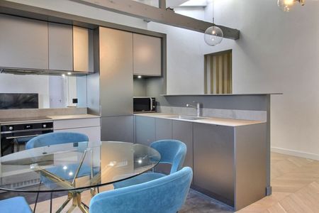 Tout savoir sur cet appartement dans le quartier Triangle d'Or, à Paris 8ème - Photo 3