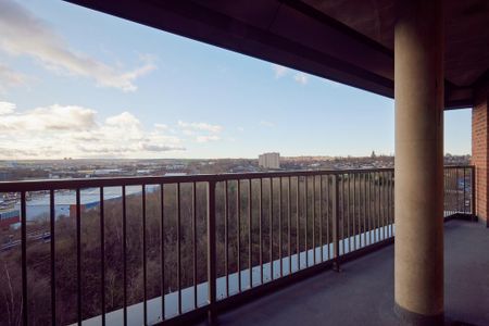 3 bedroom apartment to rent - Photo 4
