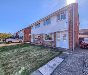 3 bedroom semi-detached house to rent - Photo 3