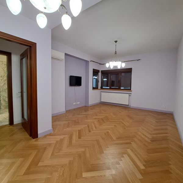 Inchiriere apartament 3 camere, Cotroceni -Kogalniceanu, nemobilat , lux - Photo 1