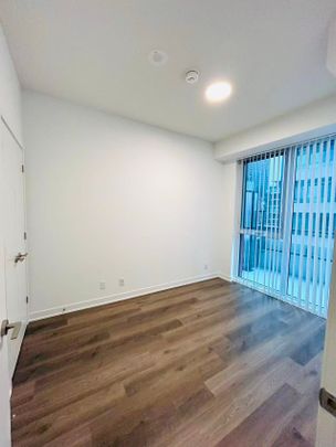 For Lease - 180 Front Street Unit# 1112, Toronto, Ontario - Photo 1