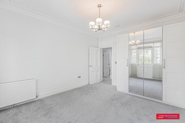 3 bedroom flat to rent - Photo 1