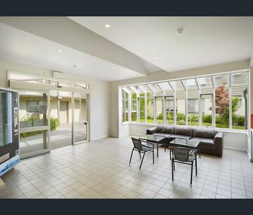 FURNISHED STUDENT ACCOMMODATION STUDIO - WALK TO MONASH UNI! - Photo 5