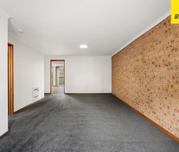 Newly renovated Totterdell Street Townhouse - Photo 2