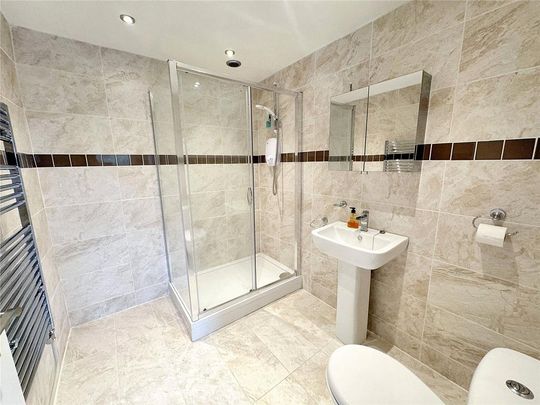 2 bedroom bungalow to rent - Photo 1