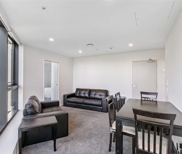 Location! Location! Location! - Photo 2