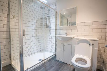 2 bedroom maisonette to rent - Photo 5