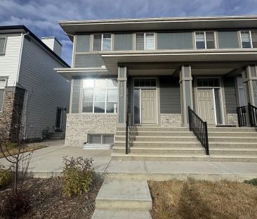 Three bedroom duplex - Main floor — 3 Bedrooms Duplex - Photo 1