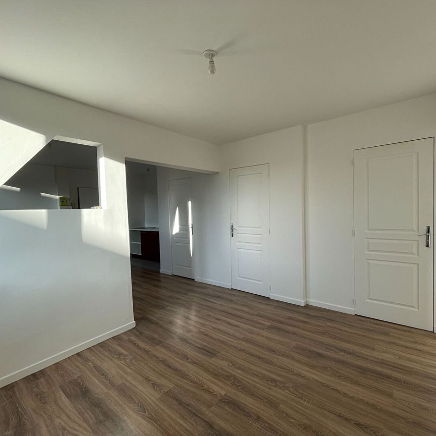 Location Appartement 2 pièces 50m² - Photo 1