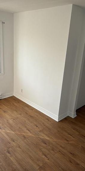 5 et demi haut d'un triplex, libre 1er aout 2026 - Photo 1