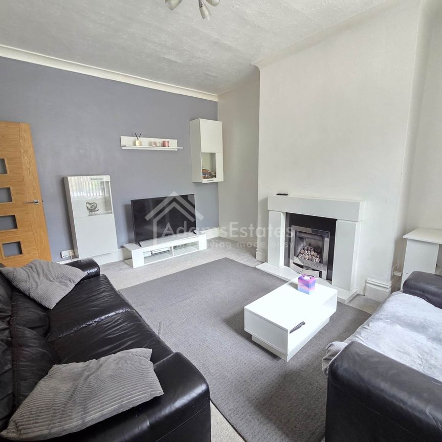 Price £850 pcm - Available Now - Unfurnished - Photo 1