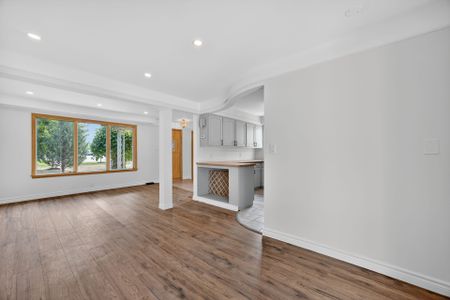 For Lease - 180 Wellington Street, New Tecumseth, Ontario - Photo 2