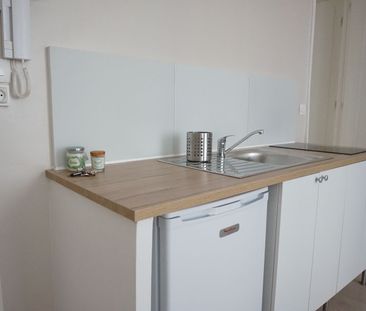 Location Appartement 2 pièces 37m² LILLE 59000 - Photo 5