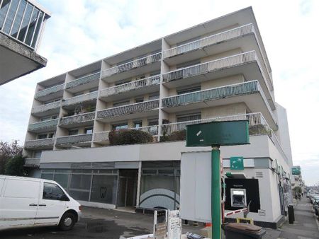 Location Appartement 2 pièces 45m² MEAUX 77100 - Photo 3