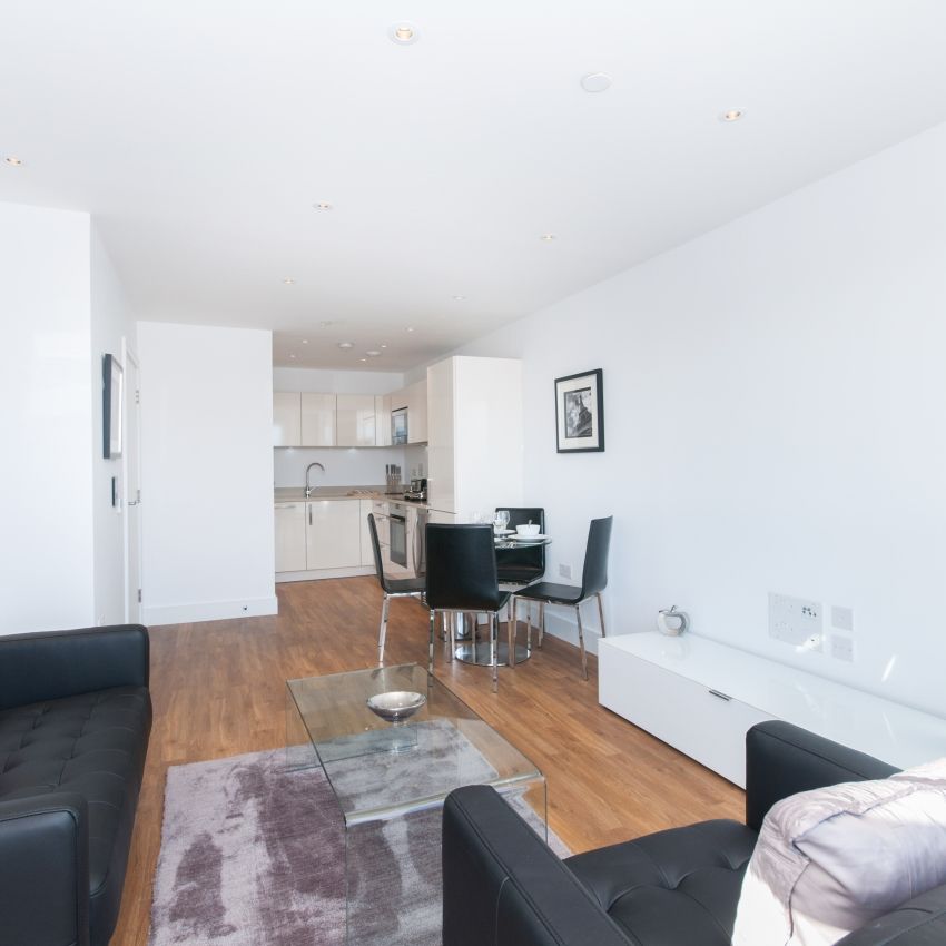 1 bedroom apartment to rent - Photo 1