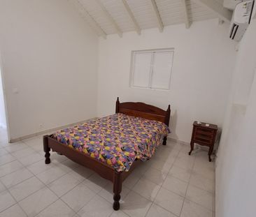 Location Maison 4 pièces 100m² STE ROSE 97115 - Photo 3