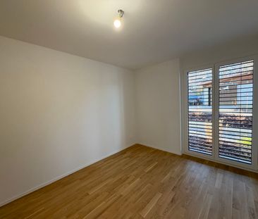 4.5 rooms new on the ground floor with garden, ideal for a family - Photo 4