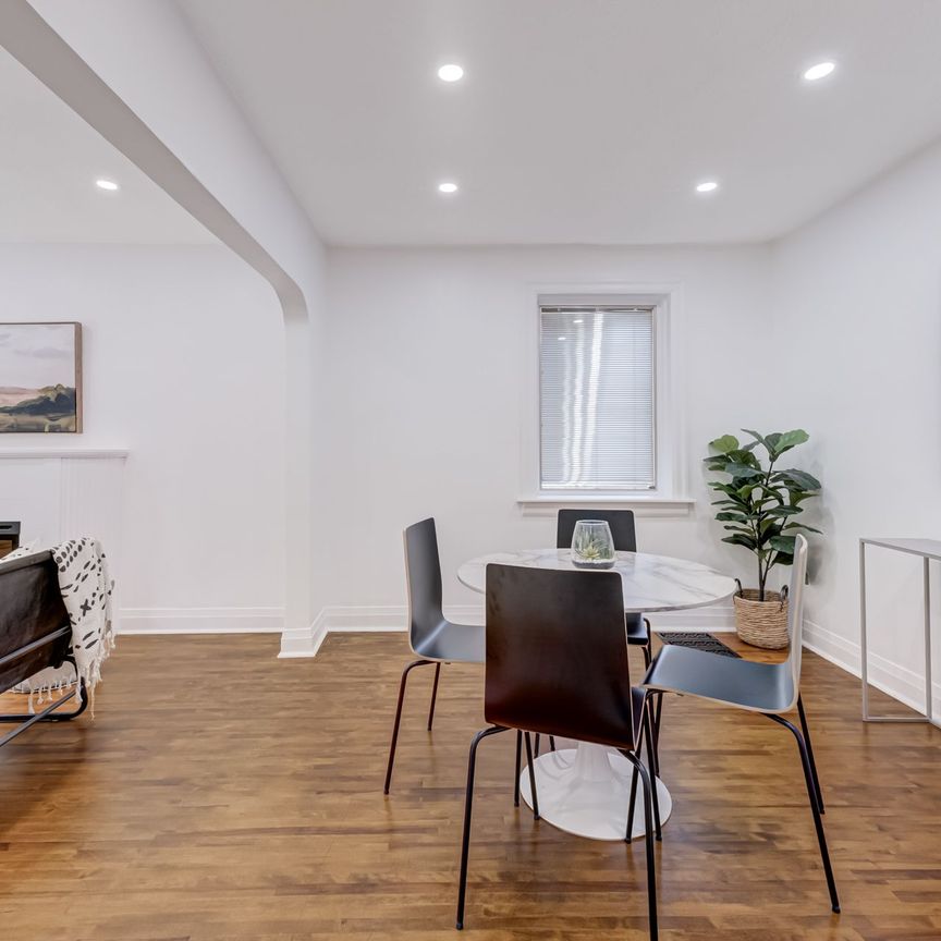 For Lease - 33 Ash Crescent, Toronto, Ontario - Photo 1