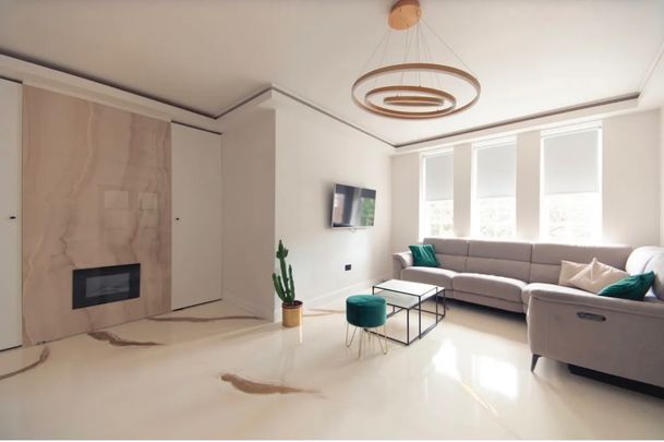 1 Bed Flat, Hillside Court, NW3 - Photo 1