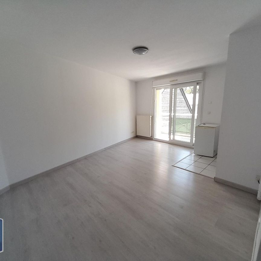 Location Appartement 1 pièce 29m² LUNERAY 76810 - Photo 1