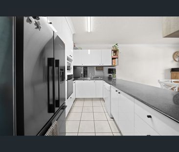 4/153 Bradman Avenue, Maroochydore, Qld 4558 - Photo 1