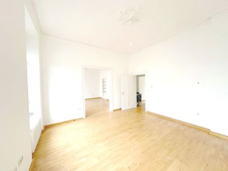 Trier: Charmante Altbauwohnung mit Flügeltür und hohen Decken - Foto 3