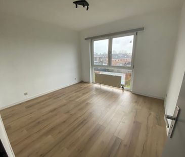 Appartement te huur - Foto 2