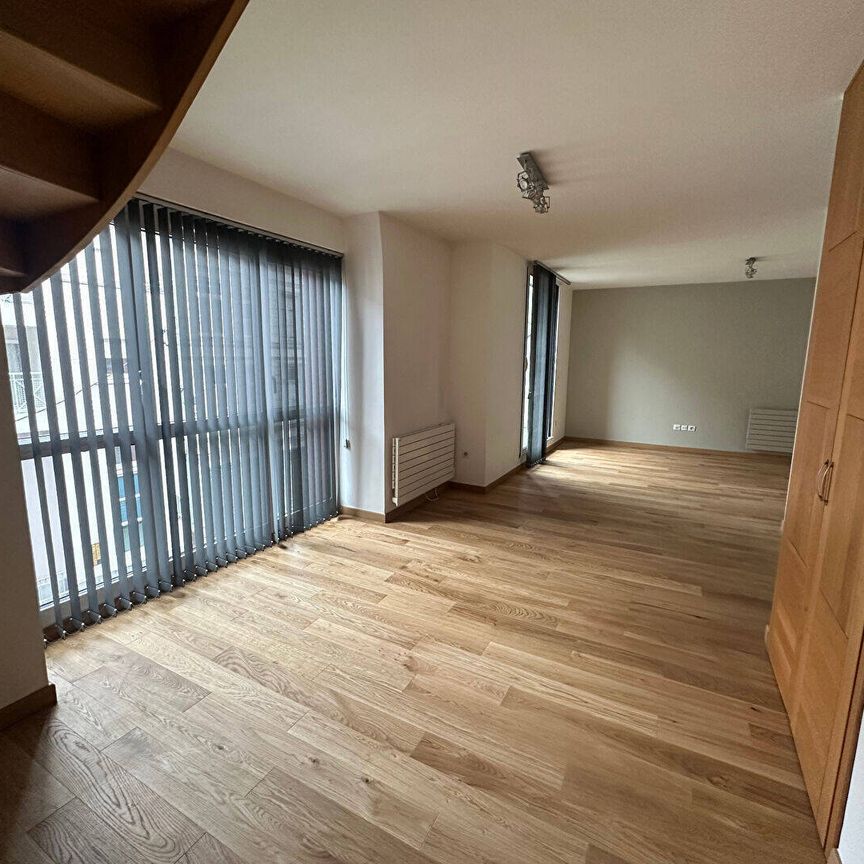 Location appartement 2 pièces 60.2 m² à Lille (59000) VIEUX LILLE - Photo 1