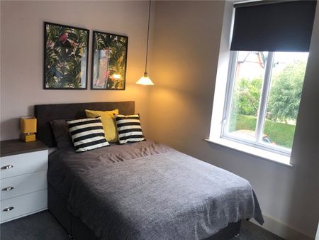 Gladstone Street, Beeston, Nottingham, Nottinghamshire, NG9 - Photo 3