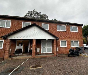 Roberts Mews, Orpington, BR6 - Photo 3