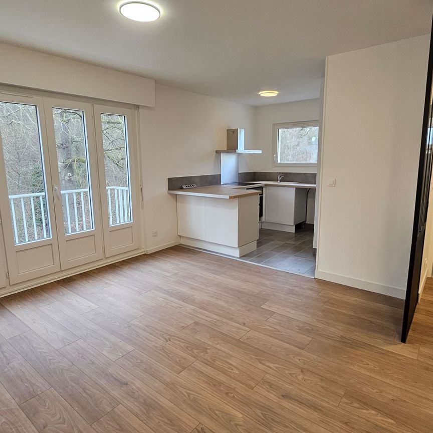 Location Appartement 2 pièces 42m² AVON 77210 - Photo 1