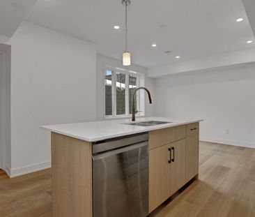 For Lease - 35 Ella Street, Glebe - Ottawa East and Area, Ontario - Photo 2